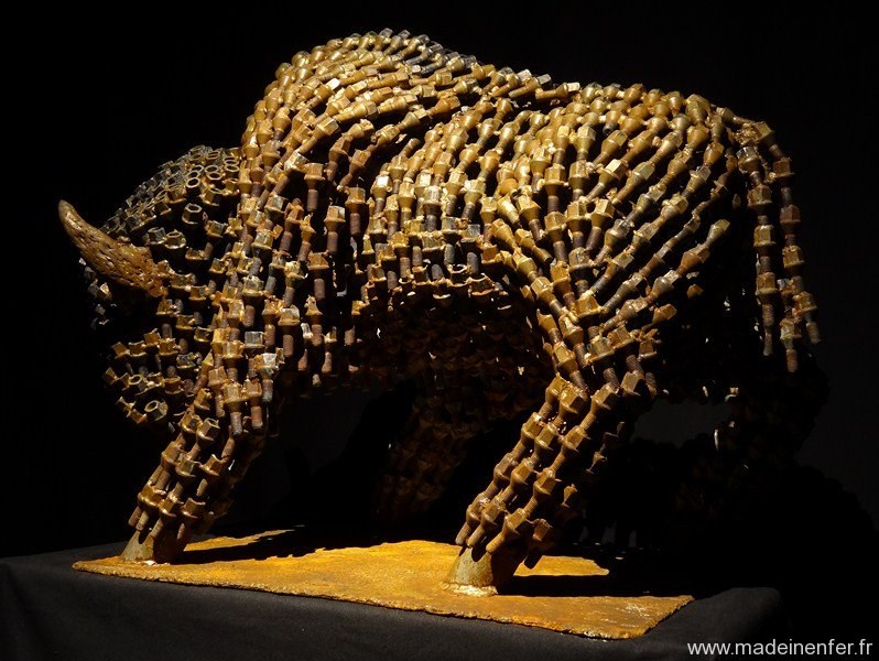 pascal-frieh-sculpture-metal-grand-bison-8
